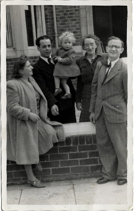Anne, David, baby Michael, Deborah Jacobs and friend, Skegness 1946
